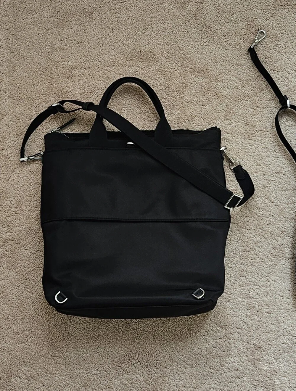 Kate Spade Sam Ksnyl Convertible Backpack